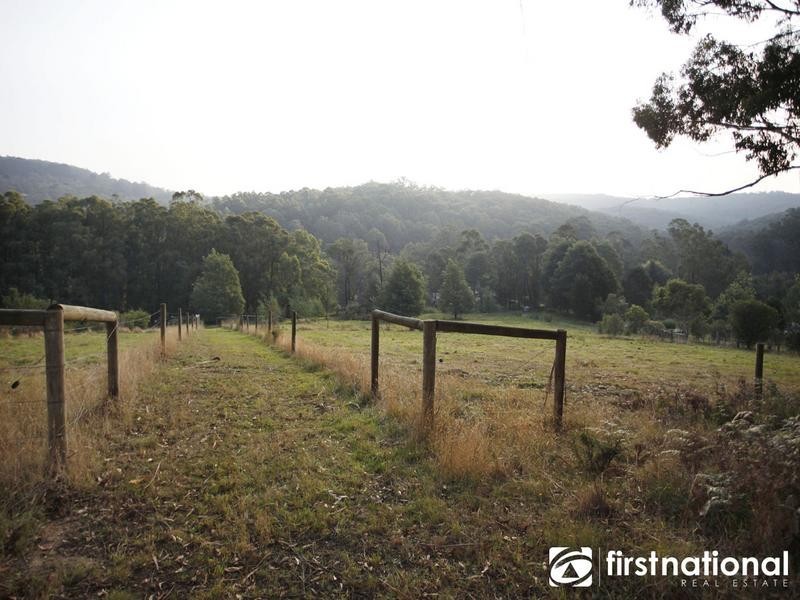 990 Pakenham Road, Pakenham Upper VIC 3810