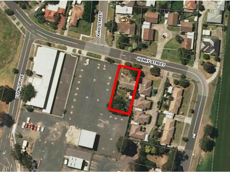 81 Henry Street, Pakenham VIC 3810