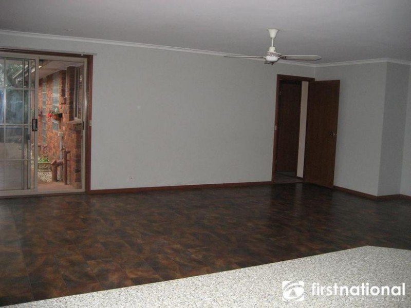 28 Eagle Drive, Pakenham VIC 3810