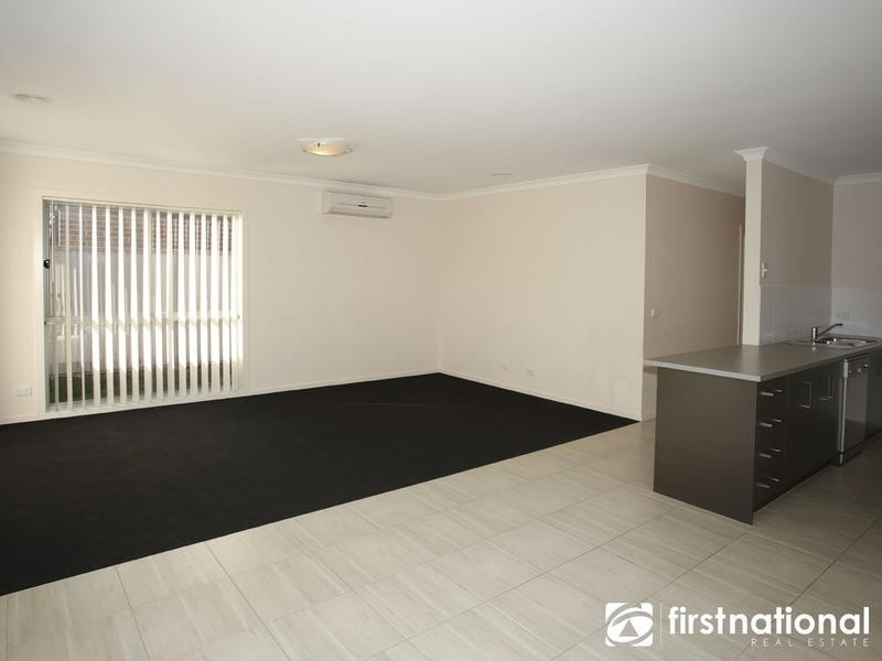21 Celebration Circuit, Pakenham VIC 3810