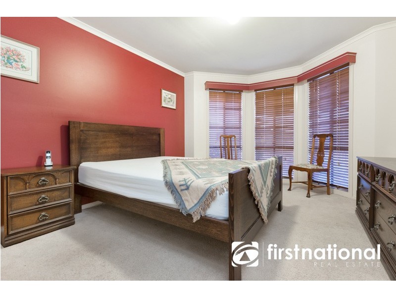 5 Wisteria Court, Pakenham VIC 3810