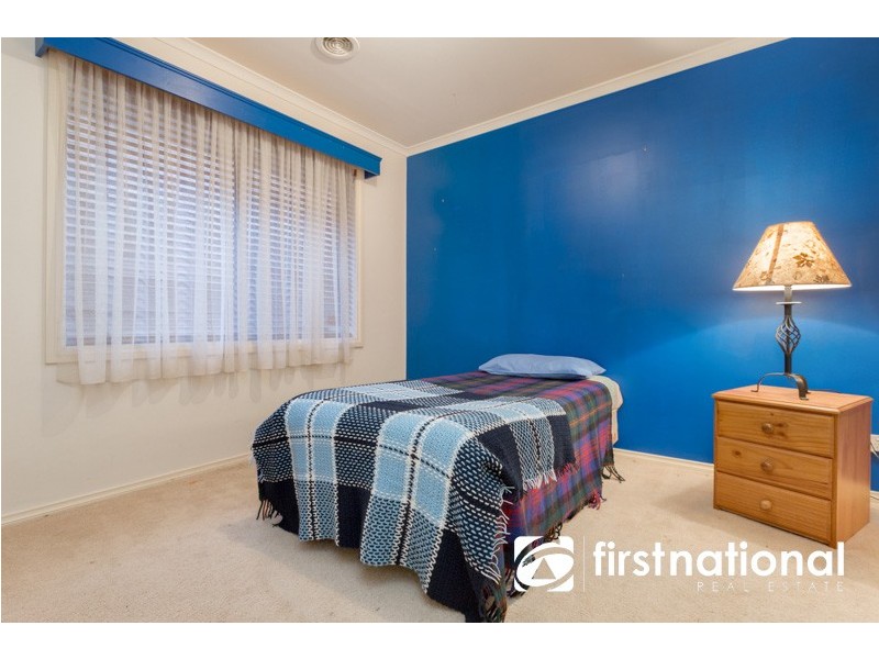 5 Wisteria Court, Pakenham VIC 3810