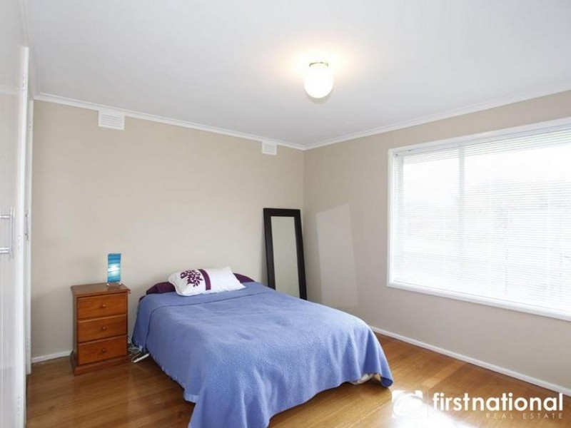 21 Snodgrass Street, Pakenham VIC 3810