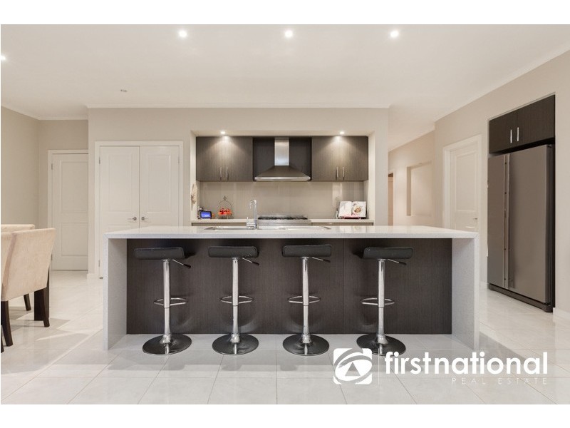 1 Dairy Close, Officer VIC 3809