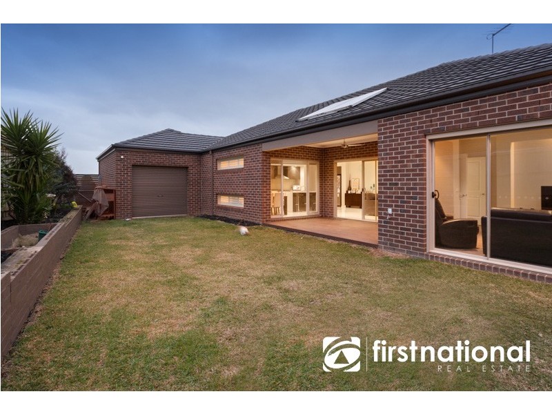 1 Dairy Close, Officer VIC 3809