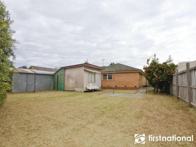 9 Wadsley Avenue, Pakenham VIC 3810