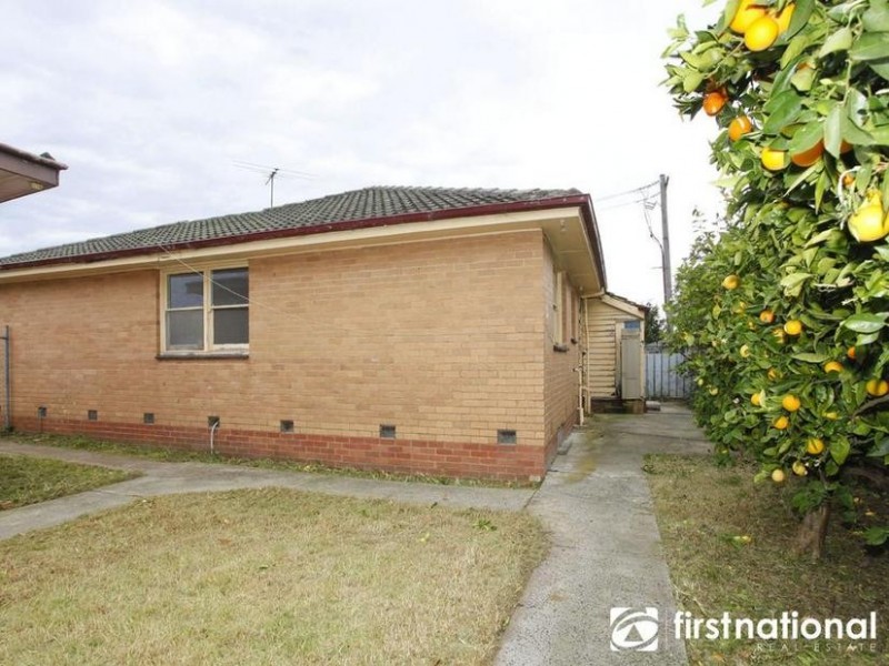 9 Wadsley Avenue, Pakenham VIC 3810