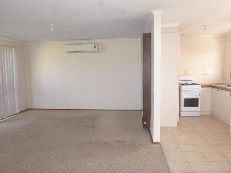 31 Cameron Way, Pakenham VIC 3810