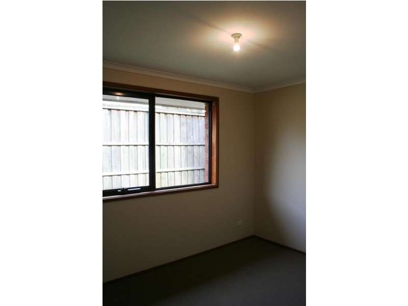 4/55 Main Street, Pakenham VIC 3810