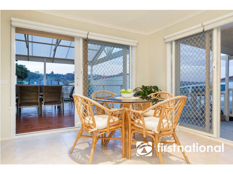 129 Eagle Drive, Pakenham VIC 3810