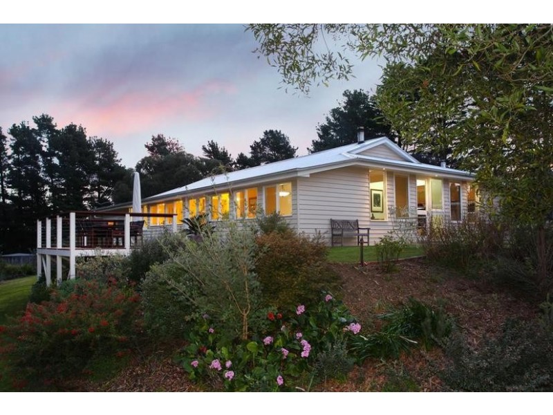 470 Army Rd, Pakenham Upper VIC 3810