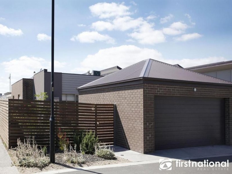 16 Haakman Way, Pakenham VIC 3810