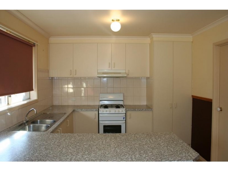 7 Conrad Court, Pakenham VIC 3810