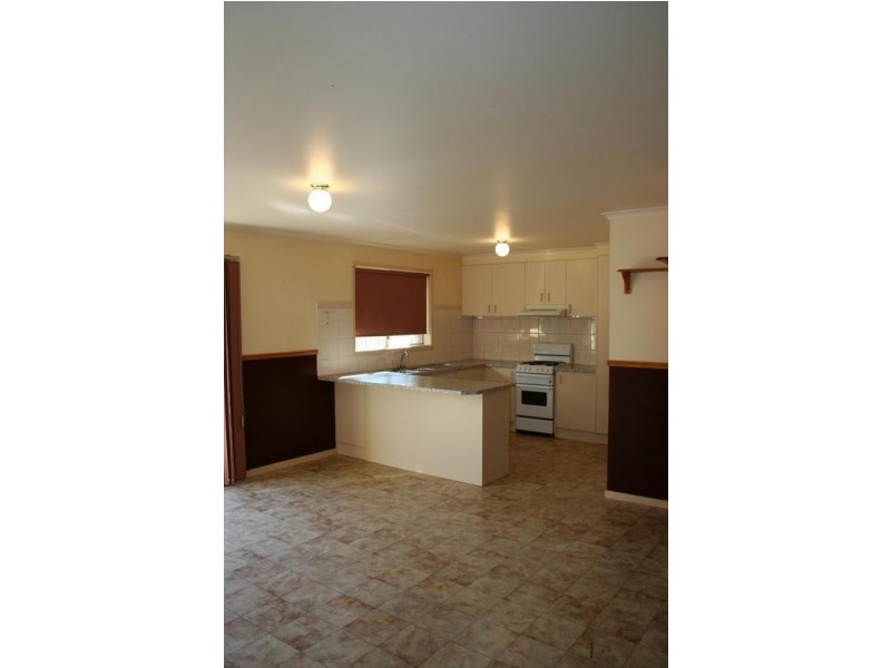 7 Conrad Court, Pakenham VIC 3810