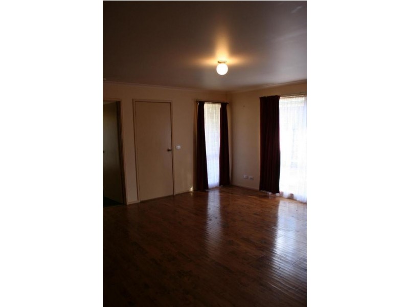 7 Conrad Court, Pakenham VIC 3810