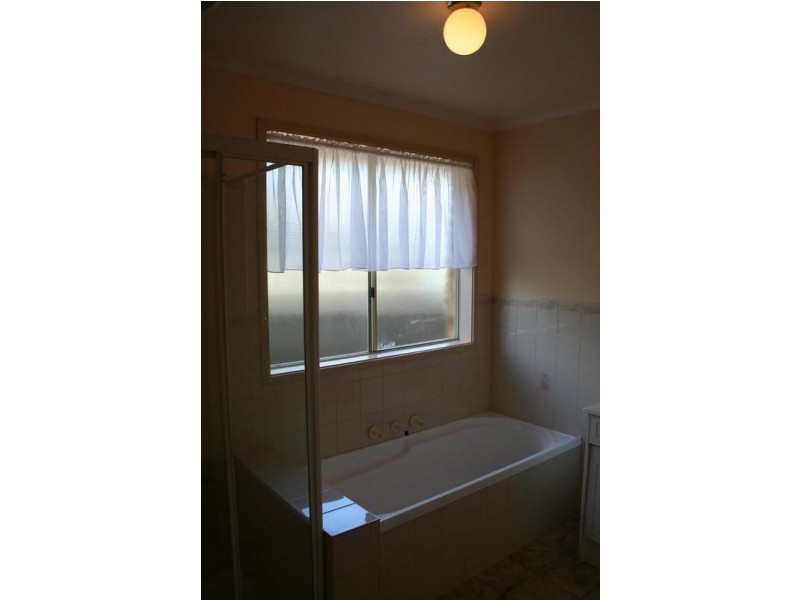 7 Conrad Court, Pakenham VIC 3810