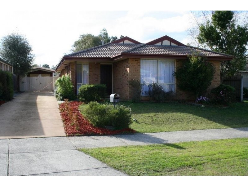 7 Conrad Court, Pakenham VIC 3810