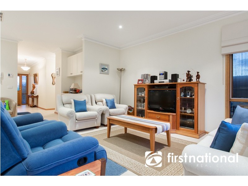 13/1 Malouf Court, Pakenham VIC 3810