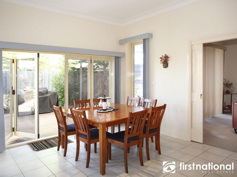 8 Pineview Court, Narre Warren South VIC 3805