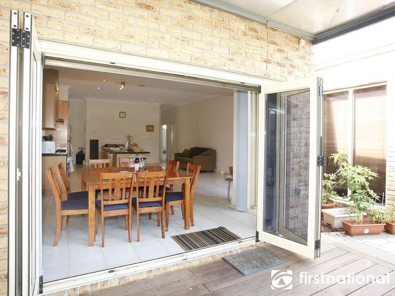 8 Pineview Court, Narre Warren South VIC 3805