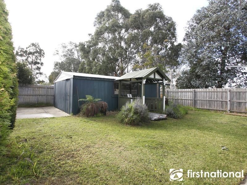 9 Gardiner Street, Pakenham VIC 3810