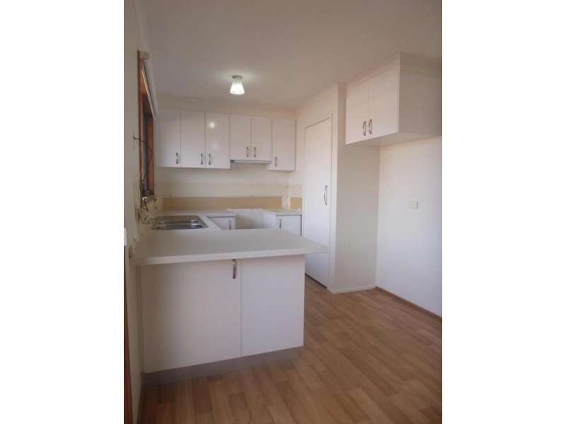 7 Kate Court, Pakenham VIC 3810