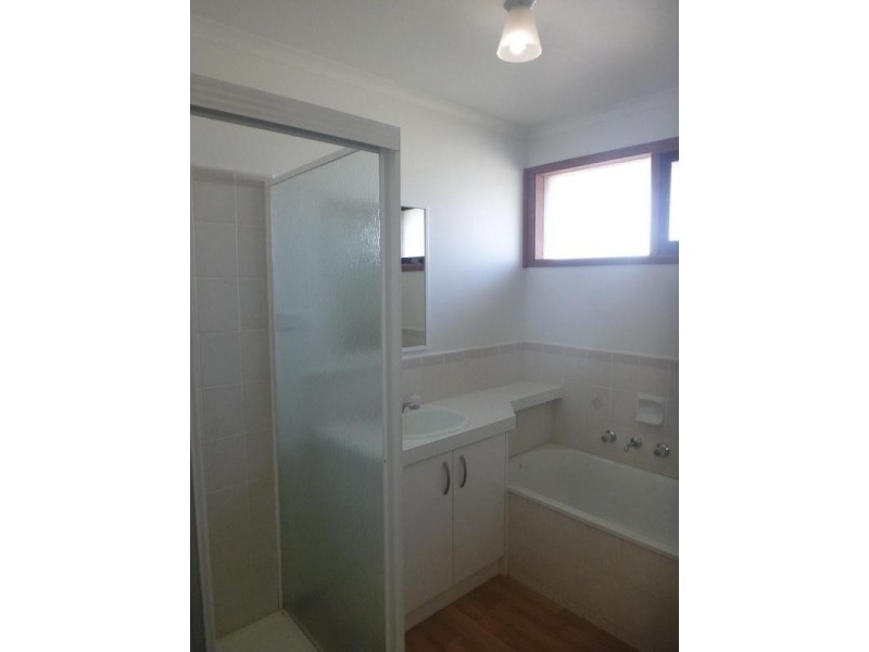 7 Kate Court, Pakenham VIC 3810