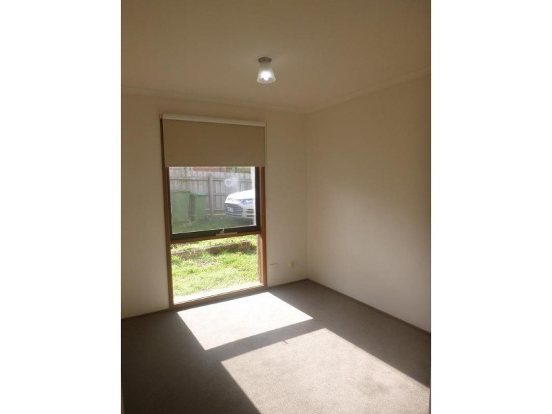 7 Kate Court, Pakenham VIC 3810