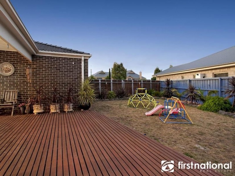 3 McAuley Avenue, Pakenham VIC 3810