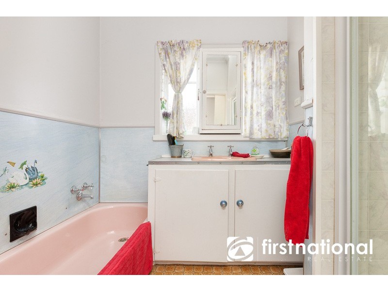 176 Princes Highway, Pakenham VIC 3810