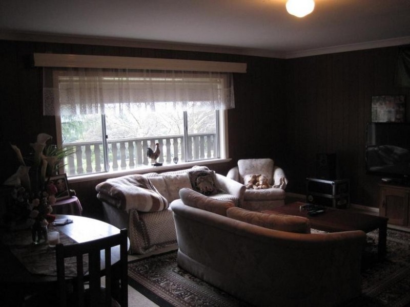 105 Wright Road, Garfield North VIC 3814