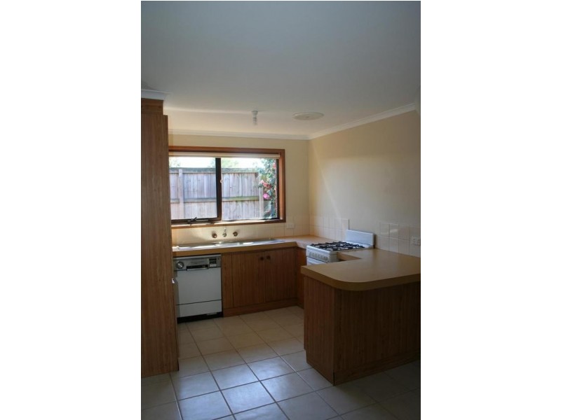 1/55 Main Street, Pakenham VIC 3810