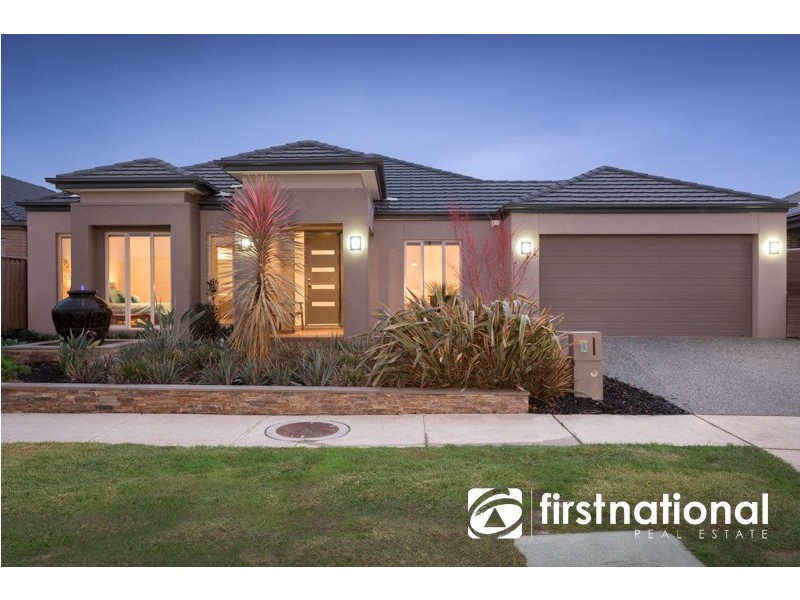 1 Dairy Close, Officer VIC 3809