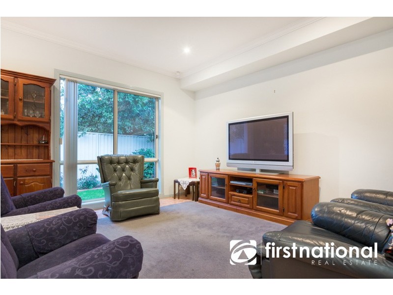 4 Cathedral Close, Pakenham VIC 3810