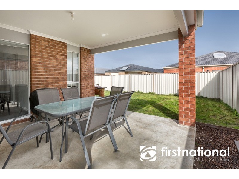 41 Victory Drive, Pakenham VIC 3810