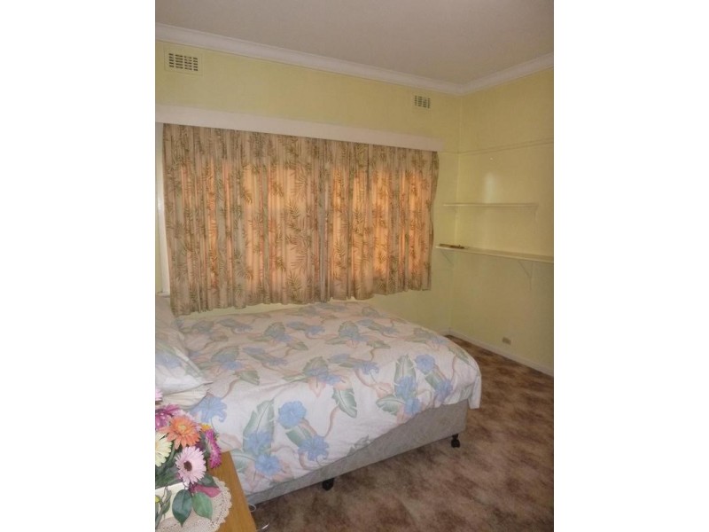 251 Princes Highway, Officer VIC 3809