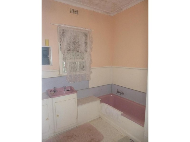 251 Princes Highway, Officer VIC 3809