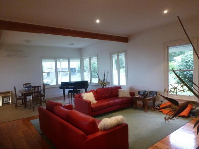 87 Starling Road, Officer VIC 3809