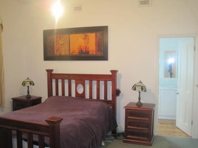 87 Starling Road, Officer VIC 3809