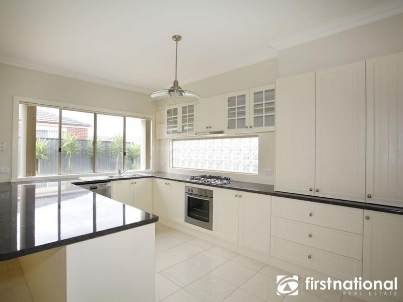 23 Adrian Drive, Pakenham VIC 3810