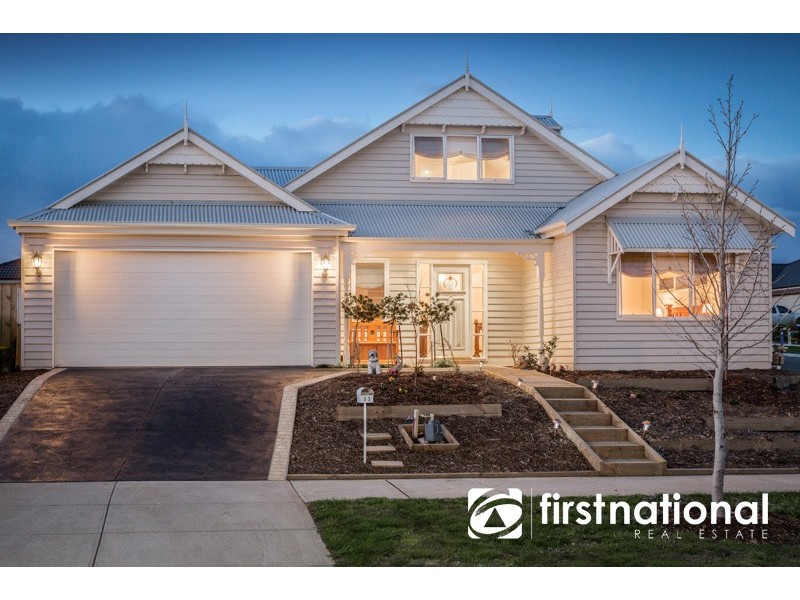 33 Still Water Way, Officer VIC 3809