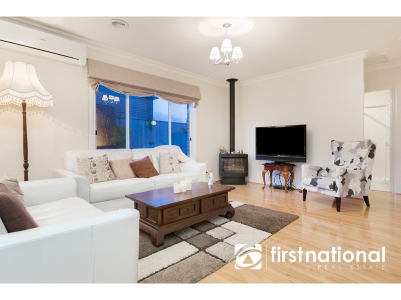 33 Still Water Way, Officer VIC 3809