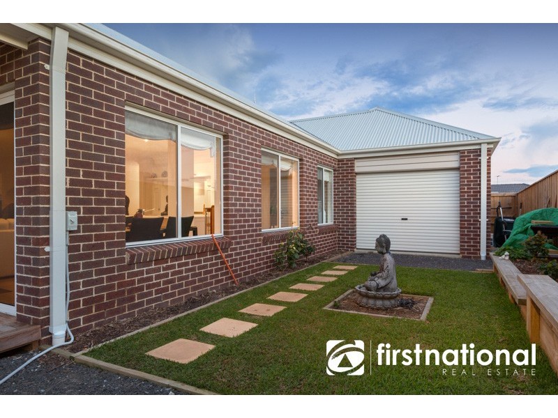 33 Still Water Way, Officer VIC 3809