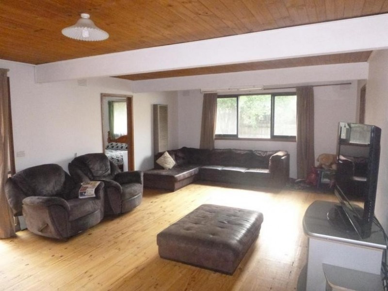 14 Wadsley Avenue, Pakenham VIC 3810