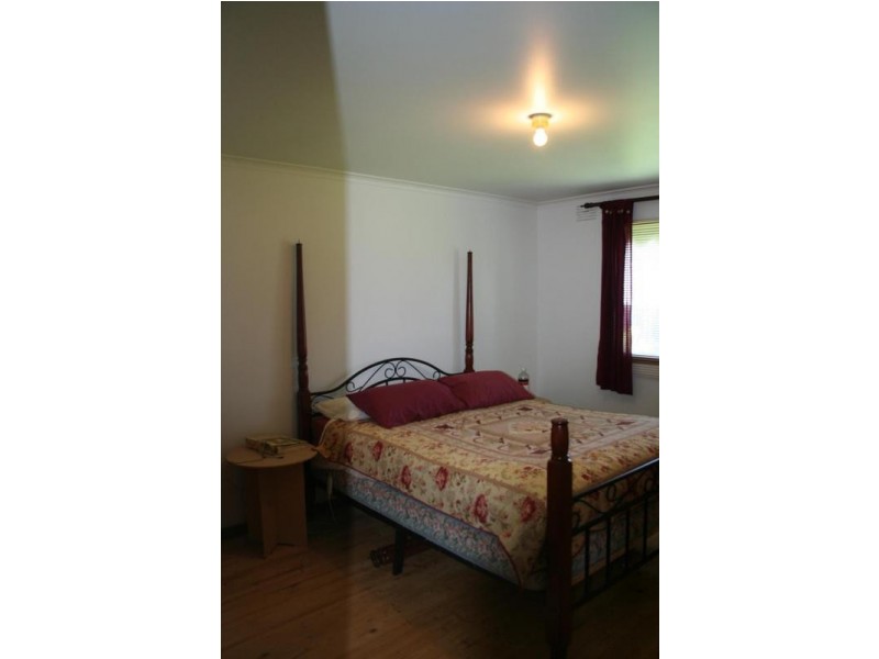 14 Wadsley Avenue, Pakenham VIC 3810