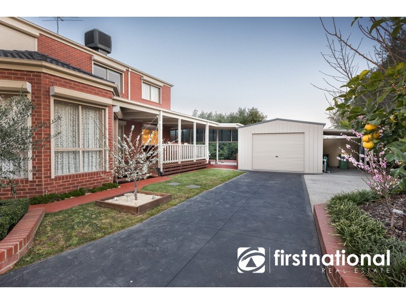 28 Flinders Chase, Pakenham VIC 3810