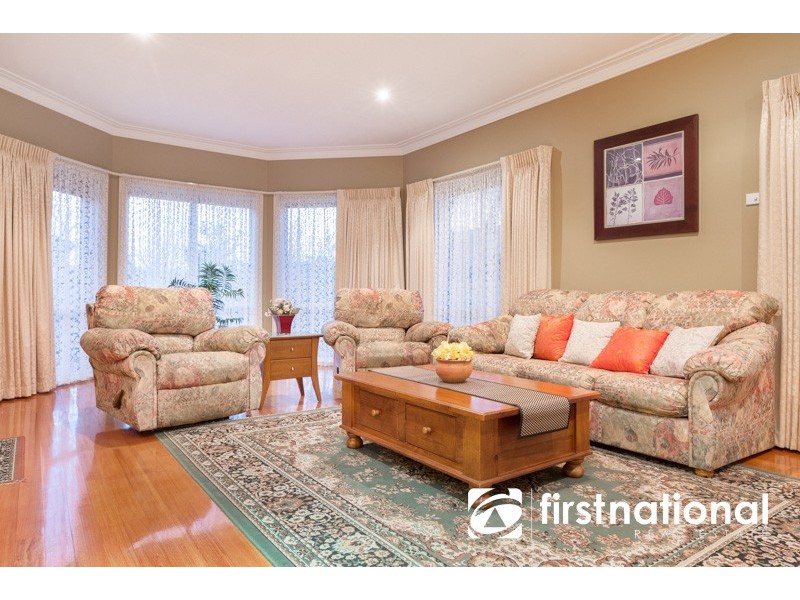 28 Flinders Chase, Pakenham VIC 3810