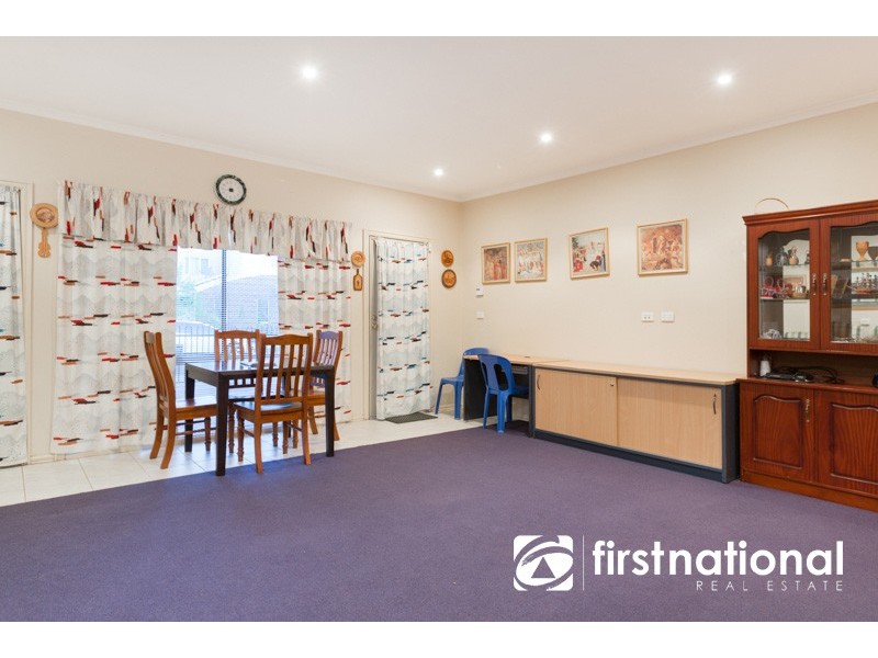 28 Flinders Chase, Pakenham VIC 3810