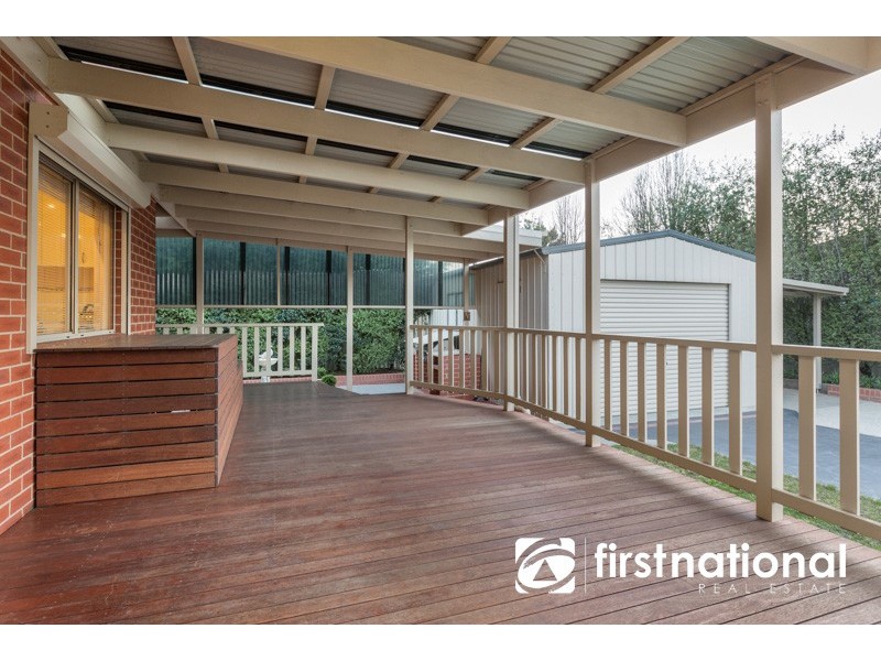 28 Flinders Chase, Pakenham VIC 3810