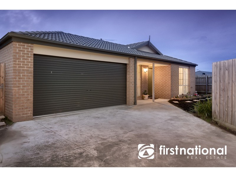 8a David Street, Pakenham VIC 3810